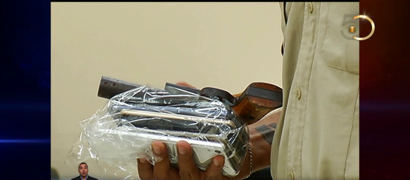 Sujeto es detenido con varios celulares en su poder