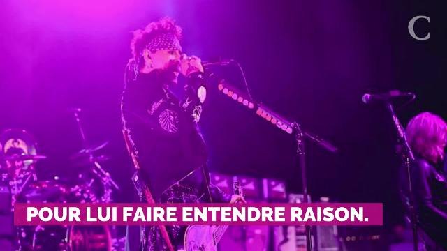 Après son divorce avec Amber Heard, Johnny Depp s'est réfugié chez ses amis, Helena Bonham-Carter et Tim Burton