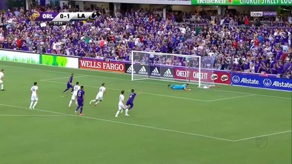 MLS Extra : Rooney, détruit par un gardien !