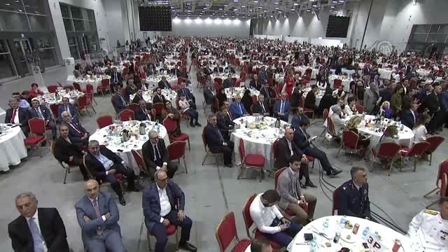 Cumhurbaşkanı Erdoğan: 25 ilçemiz, Binali Yıldırım ve Türkiye Cumhuriyeti Başkanı olarak üçlü bir...