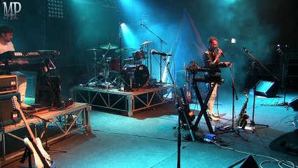 David Bowie Tribute, Andy & The White Dukes - Life On Mars