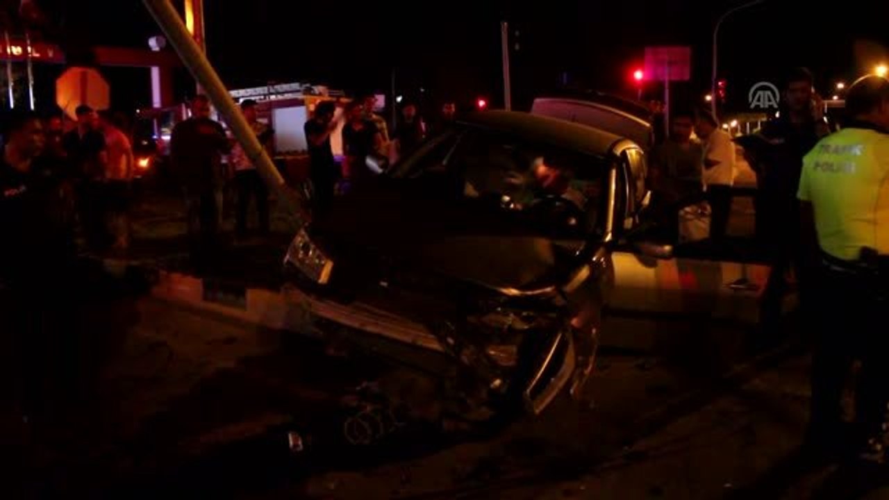 Hatay'da trafik kazası: 2 yaralı