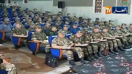 قايد صالح: الولاء للوطن يقتضي من الجميع التجند لخدمة وطنه