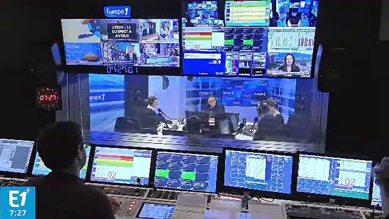 Des feux qui passent automatiquement au rouge quand un piéton veut traverser