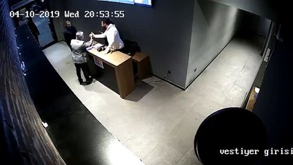 Merhaba, başımdan geçen kötü bir olayda muhatap bulamadım,sesimi duyurmak için buradan yaz