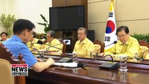 Moon orders gov't to deploy 'all available resources' to rescue S. Korean tourists