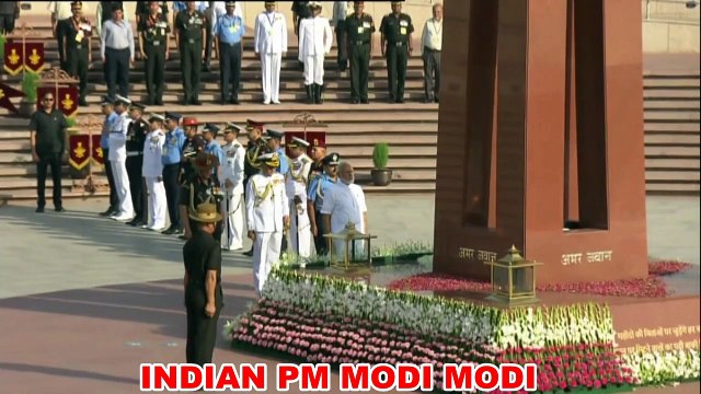 PM Narendra Modi visits the National War Memorial in New Delhi - Tribute To Indian Heros #pmmodi #Indianheros #indian
