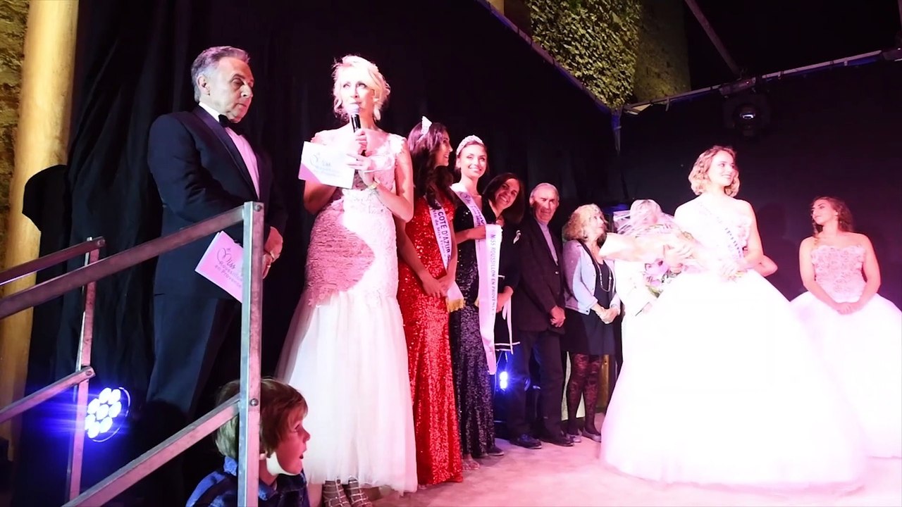 Manon Job, Avignonnaise de 18 ans, élue Miss Roussillon en Provence 2019