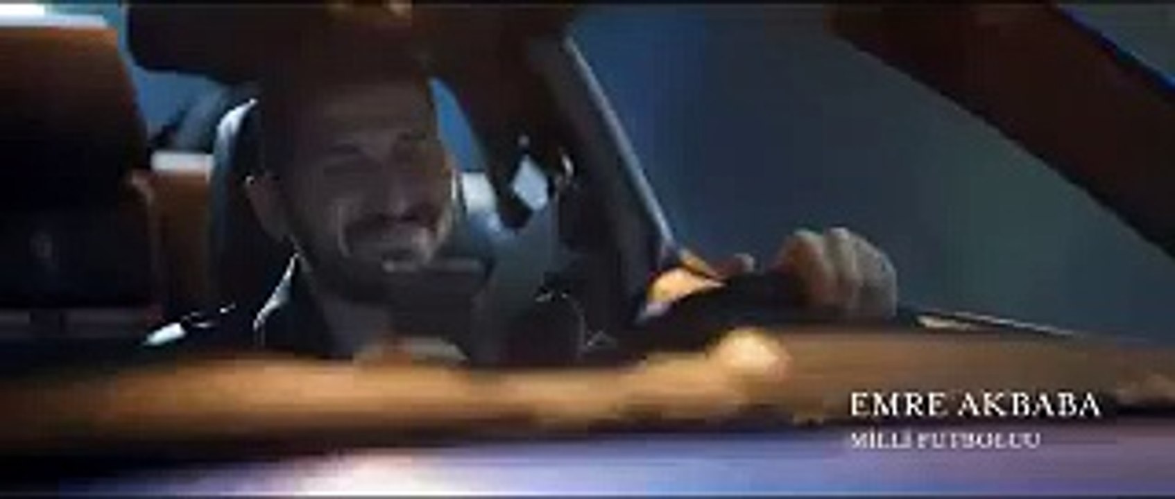 Emre Akbaba ve Metin Oktay temalı kamu spotu