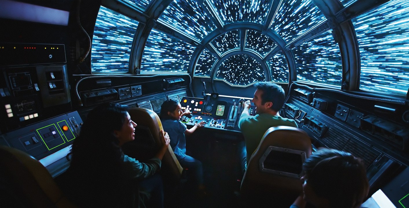 Star Wars: Galaxy's Edge - Millennium Falcon Smugglers Run Attraction - Disney