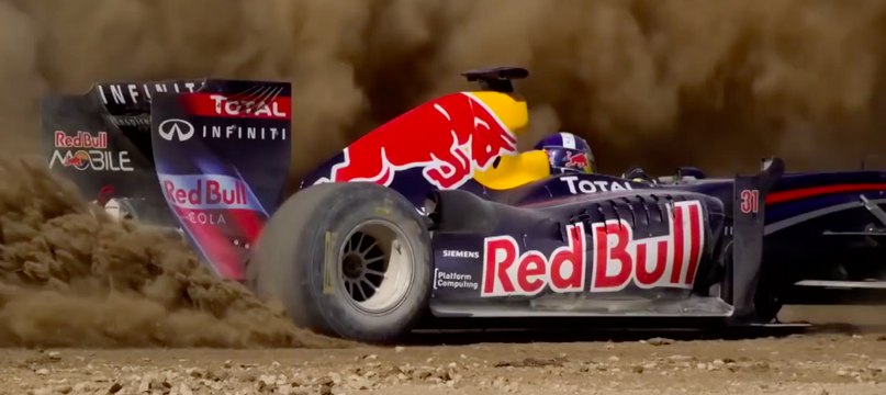 VÍDEO: Benditas locuras de Red Bull con su F1... Mira todos los sitios en los que ha estado
