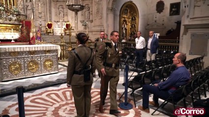 El cuerpo incorrupto del Rey Fernando III en su urna es visitado por miles de sevillanos
