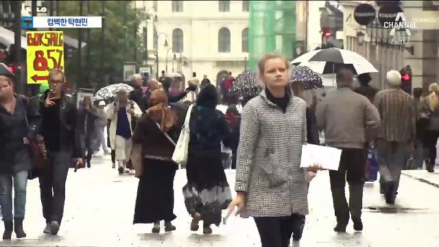 “밋밋하다” 지적에 돌아온 탁현민…대통령 행사 다시 챙긴다