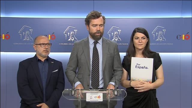 VOX alerta del posible pacto legítimo entre PP, PSOE y Ciudadanos