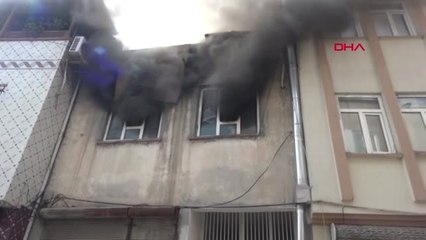 ADIYAMAN Evde çıkan yangını itfaiye söndürdü