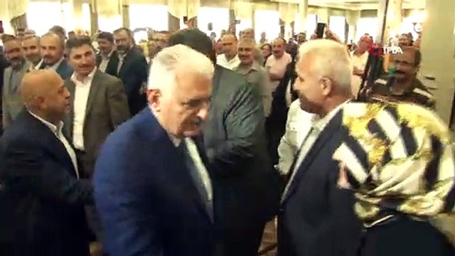 Cumhur İttifakı İBB Adayı Binali Yıldırım, HAK- İŞ Temsilcileriyle bir araya geldi