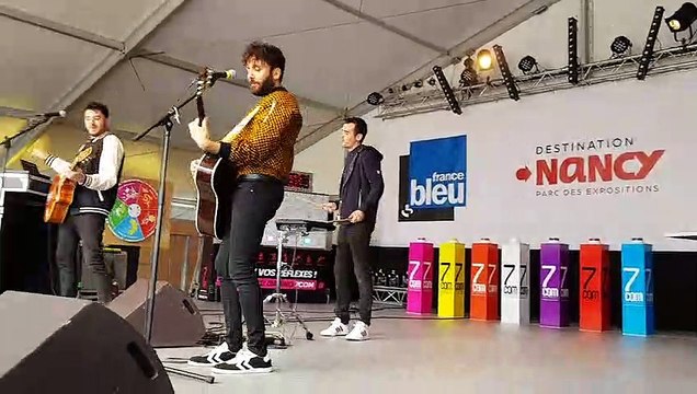 Sur la Foire internationale de Nancy, Diva Faune assure show avec son tube Get Up !