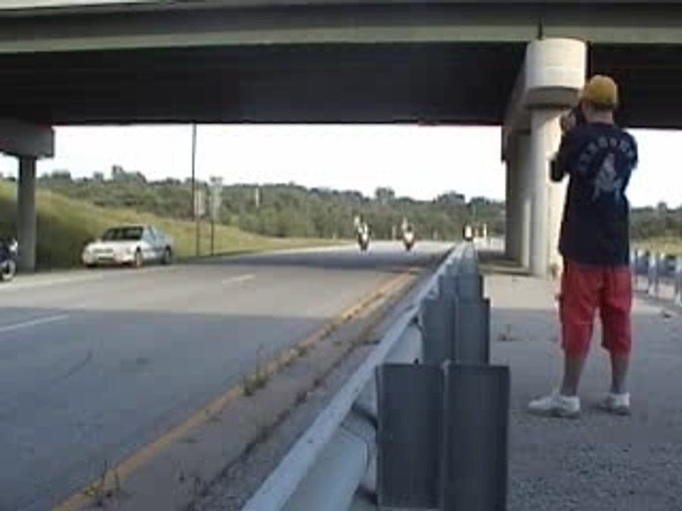 Moto stunt crash