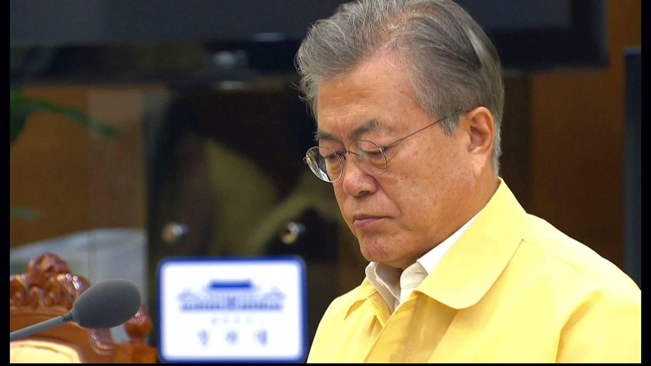 Hungary boat sinks: 7 South Korean tourists dead, 19 missing