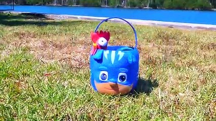 Les jeux de la surprise dans la paix de Pâques vidéo pour les enfants