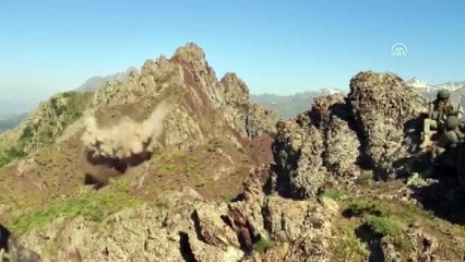 Hakurk'a 'Pençe' harekatı - Patlayıcı ve mayınlar kontrollü infilak ettiriliyor