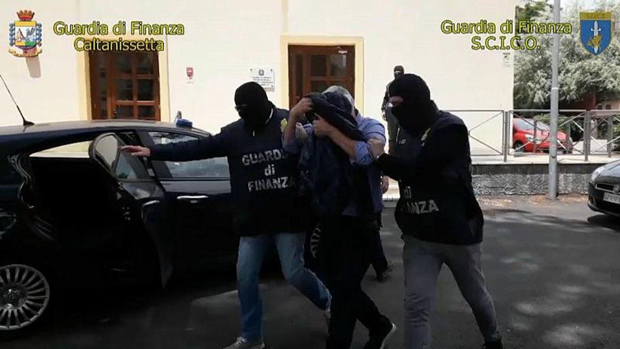 Le mani di Cosa Nostra sui fondi europei, undici arresti in Sicilia