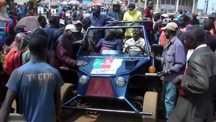 Afrique : un jeune mécanicien construit une voiture Made in Cameroun