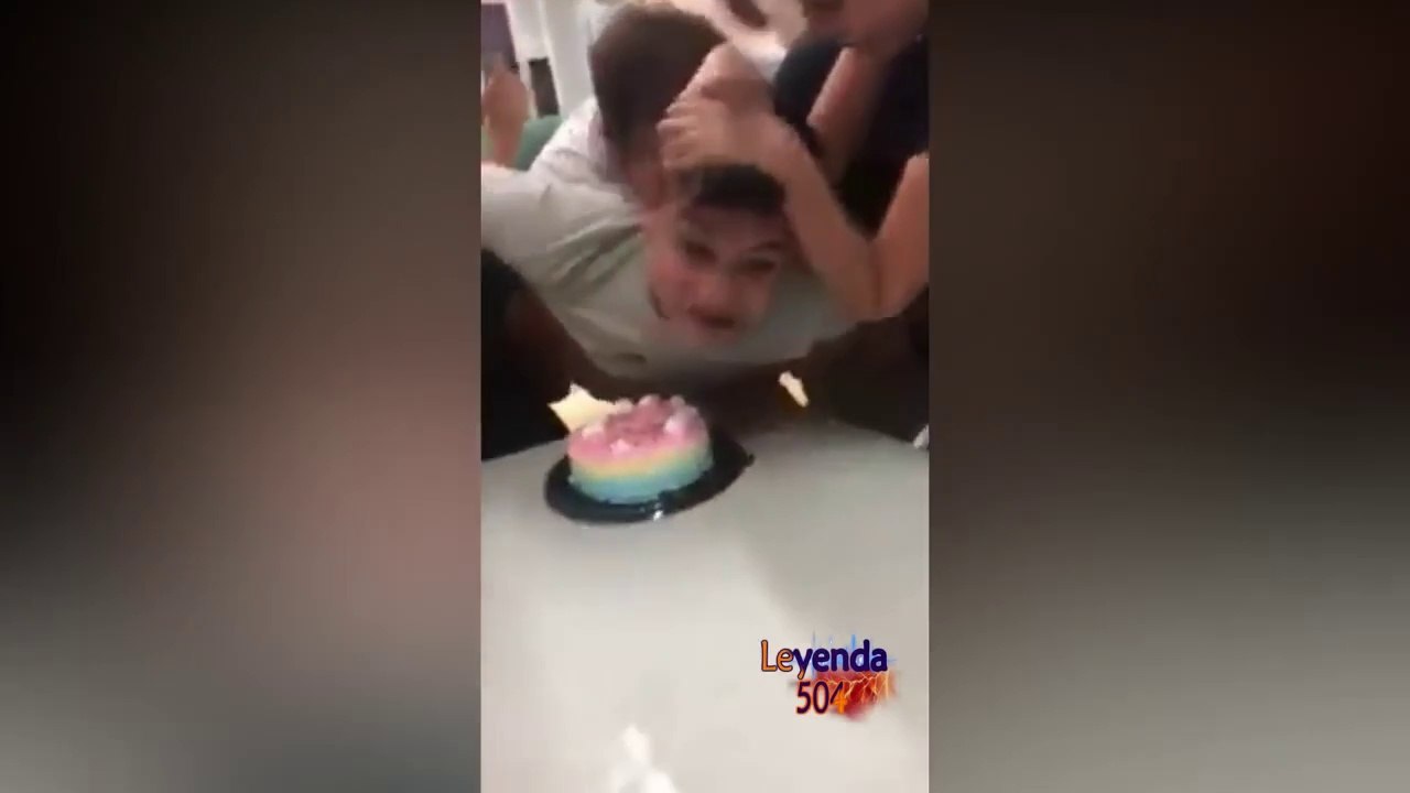 10 MINUTOS DE PURA DIVERSIÓN CON LAS MEJORES CAIDAS DEL 2019 (10 MINUTES OF PURE FUN WHITH THE BEST FALLEN 2019)