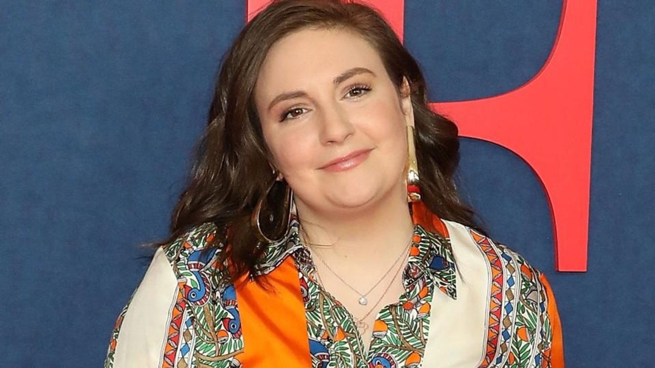 Lena Dunham Just Raised Over 25000 For Charity—with A Nude Instagram Pic Video Dailymotion 