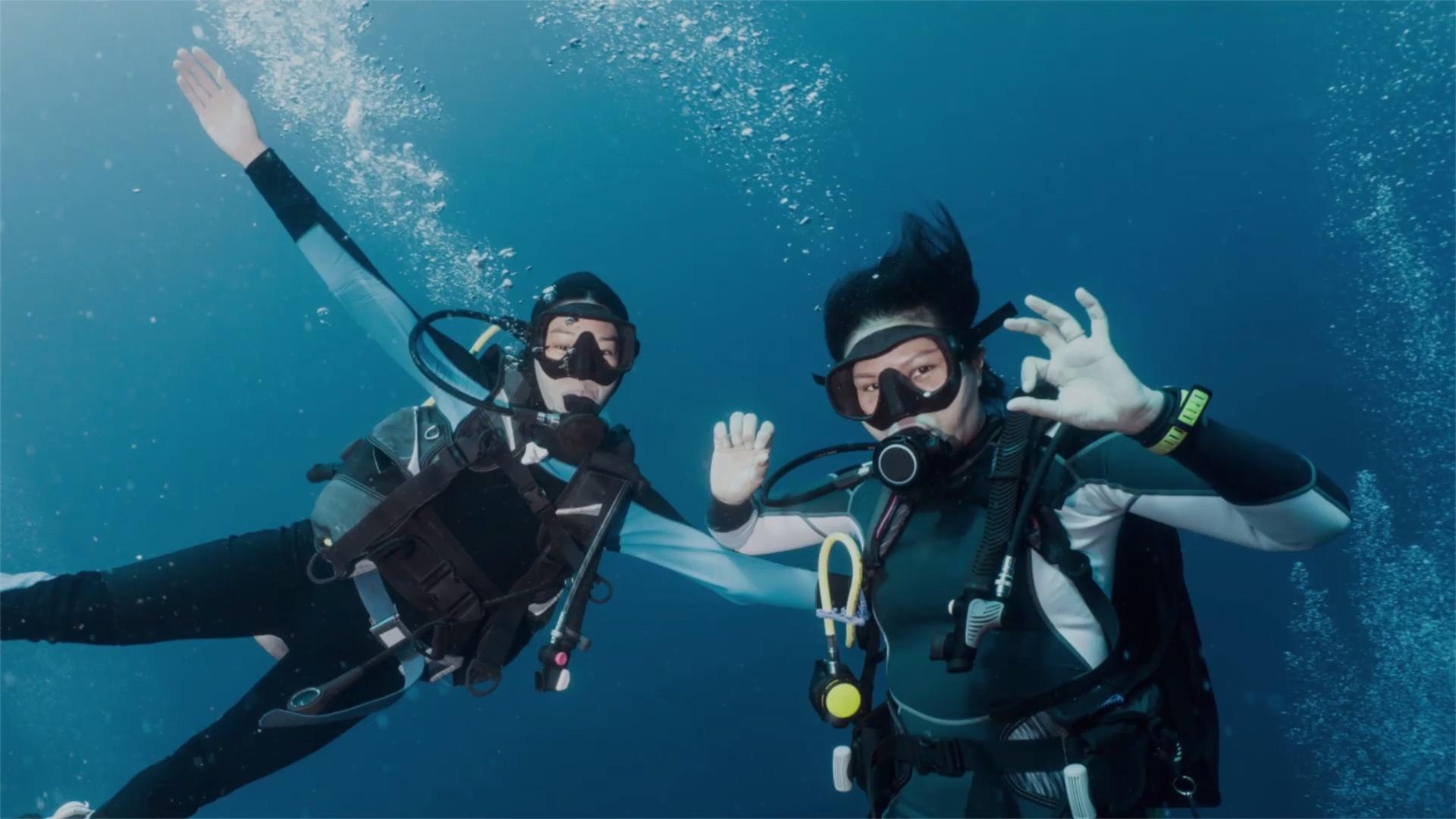⁣The World's Deepest Pool Will Have Hotel Rooms With Underwater Views