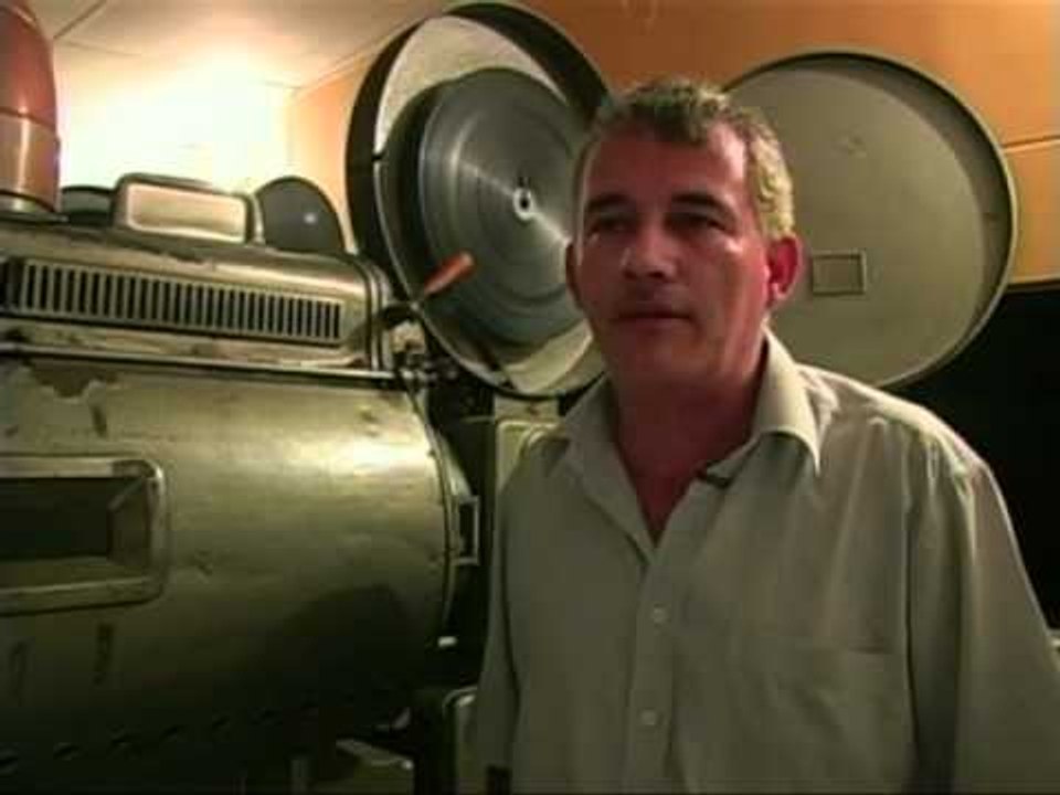 Coja Oficio 18 - Proyeccionista de cine