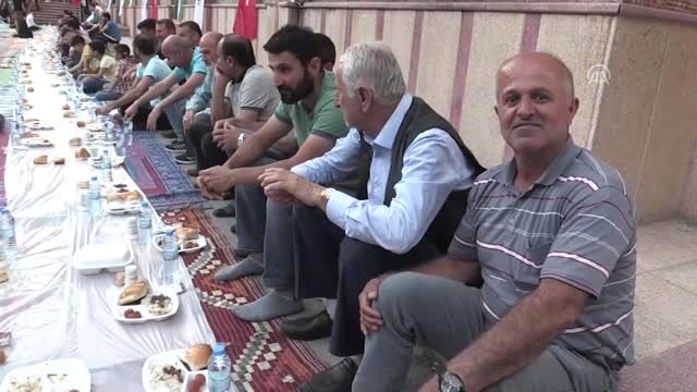 Mavi Marmara şehidi Bilgen anısına 2 bin kişiye iftar