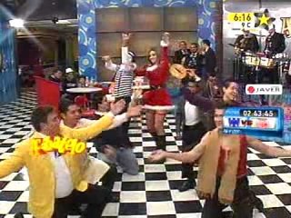 Cumpleaños de Wanda Navideña (se le ve todo)