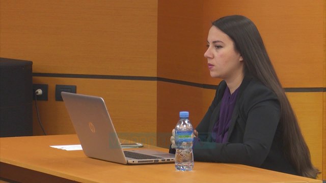 Komisioni Europian: Të hapen negociatat pa kushte për Shqipërinë - Lajme - Vizion Plus