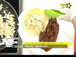 Chef franz cocina Enchiladas Suizas