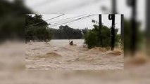 Logran rescatar a hombre en medio de las inundaciones en Filipinas