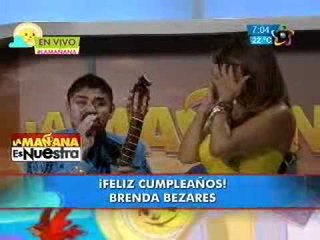 Festejan a Brenda Bezares