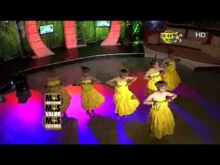 Bailes navideños de Hawái. (Más Contenido, Más Valor, y Más Cultura)