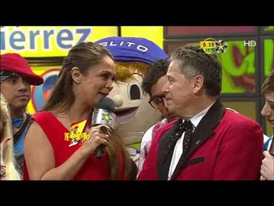 Brenda Bezares felicita a Mario Bezares en el séptimo aniversario de Acábatelo.