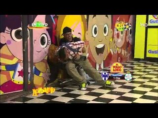 El Hijo del Ninja tira a Cipriano de La Silla Loca