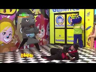 El Delfín ataca al Mago Miadou