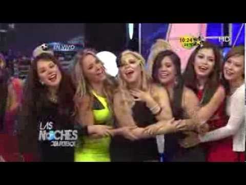 Celebran a la chica del antífaz en las noches del fútbol