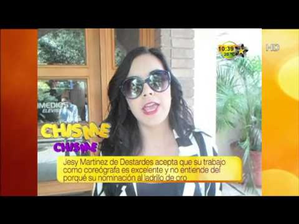 Jesy martínez de Destardes algo molesta