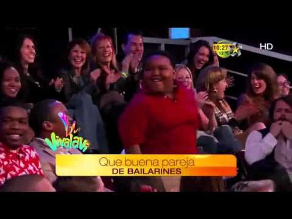 En un partido se ponen a bailar