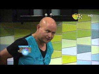 Gina moja a Miguel y Miguel moja a Vanzzni