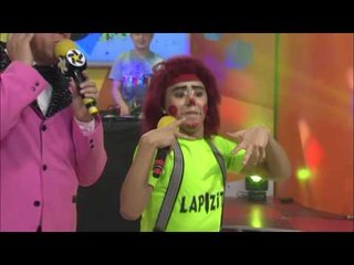 Lapizito quiere enamorar a una chica