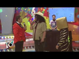 El guardia se pone celoso