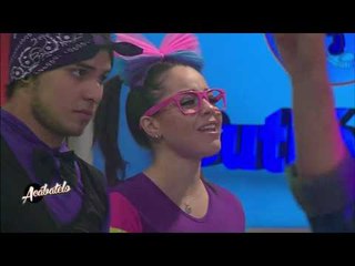 Chocolove está saliendo con una colombiana