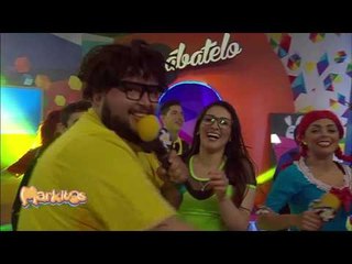 Le dejan cantar su canción