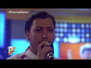 Nos sorprende con su voz